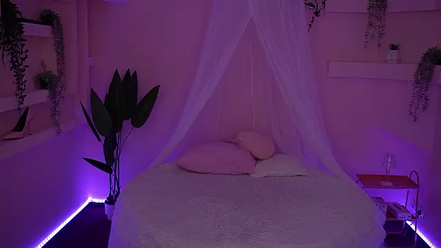 Sexy Ira online show from 12.08.24