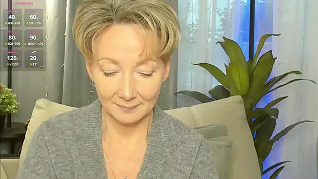 AkexandraFix online show from 02.10.26