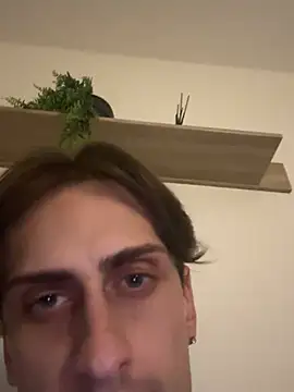 Snapshot of LePetitPrincee chatting on 03.23.25 LePetitPrincee online show from 03.23.25