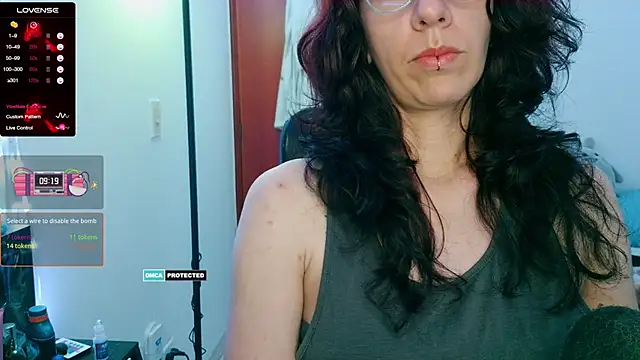 Snapshot of thecherry_Paulette chatting on 01.17.26 thecherry Paulette online show from 01.17.26