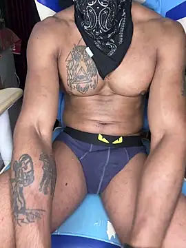 Snapshot of LuciferTheDevilofHell chatting on 02.28.25 LuciferTheDevilofHell online show from 02.28.25