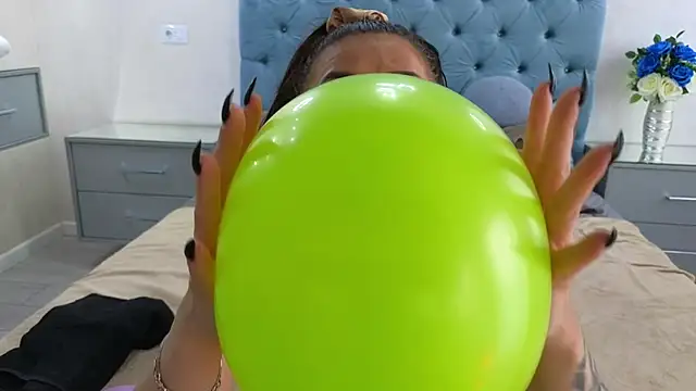 Theowonder online show from 03.03.25