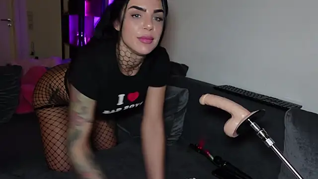 LexiCoco online show from 12.29.24