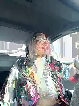 LexiCoco online show from 03.05.25