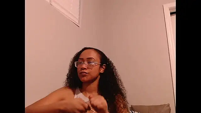 RylHoneyy online show from 02.17.26