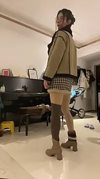 CrytinaSissyCrossdress online show from 12.20.25