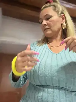 CRHYSTEL online show from 12.26.24