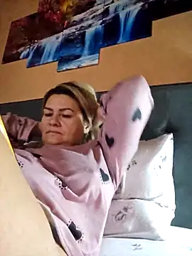 CRHYSTEL online show from 03.05.25