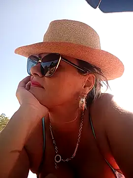 CRHYSTEL online show from 09.13.25