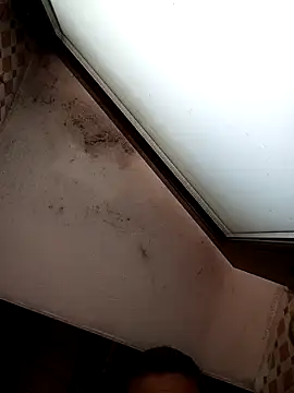 CRHYSTEL online show from 10.31.25