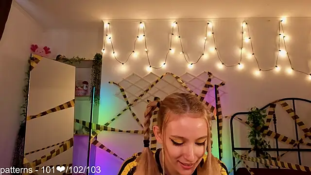 berrry girl online show from 05.31.26