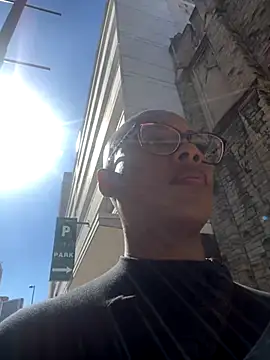 HoneyDripHer online show from 10.08.25