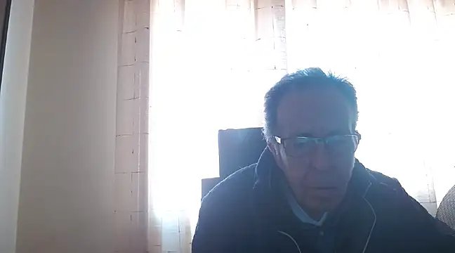 Snapshot of TonyComa chatting on 01.31.25 TonyComa online show from 01.31.25