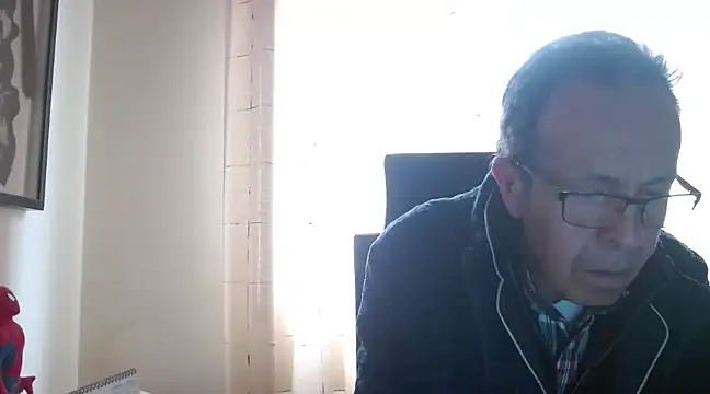 Snapshot of TonyComa chatting on 03.08.25 TonyComa online show from 03.08.25