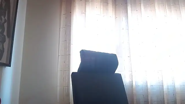 Snapshot of TonyComa chatting on 10.30.25 TonyComa online show from 10.30.25