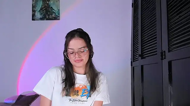 Abby Saenz01 online show from 02.12.26