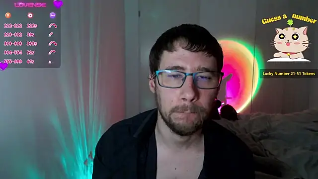 Snapshot of Thomas_Mrd chatting on 12.18.24 Thomas Mrd online show from 12.18.24