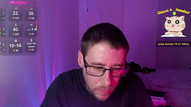 Snapshot of Thomas_Mrd chatting on 03.19.25 Thomas Mrd online show from 03.19.25
