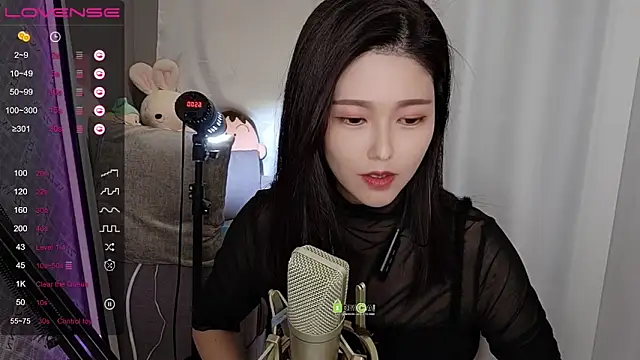 Snapshot of tw_lala chatting on 12.03.24 tw lala online show from 12.03.24