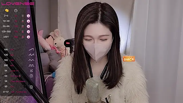 Snapshot of tw_lala chatting on 01.10.25 tw lala online show from 01.10.25