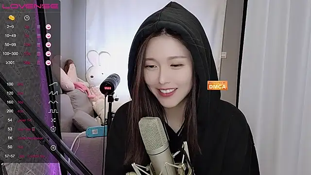 Snapshot of tw_lala chatting on 01.17.25 tw lala online show from 01.17.25