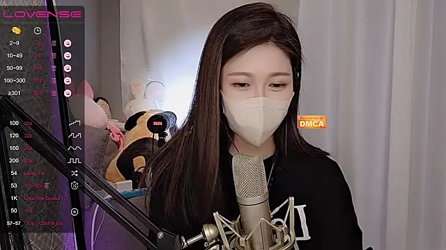 Snapshot of tw_lala chatting on 03.18.25 tw lala online show from 03.18.25