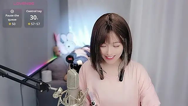 tw lala online show from 12.19.25