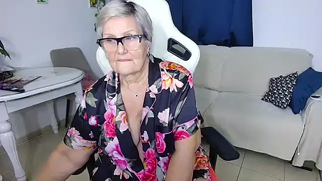 Selenna57 online show from 01.31.26