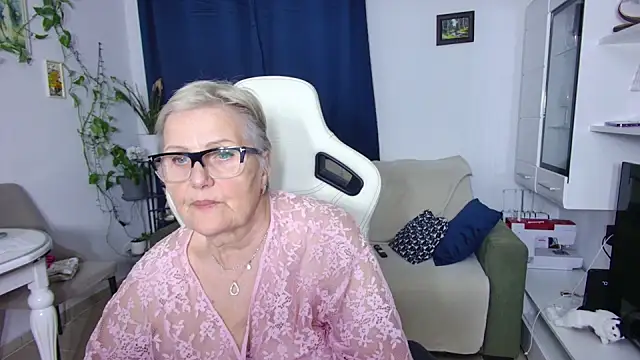 Selenna57 online show from 04.16.26