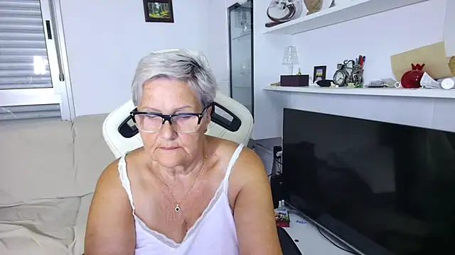 Snapshot of Selenna57 chatting on 07.01.26 Selenna57 online show from 07.01.26