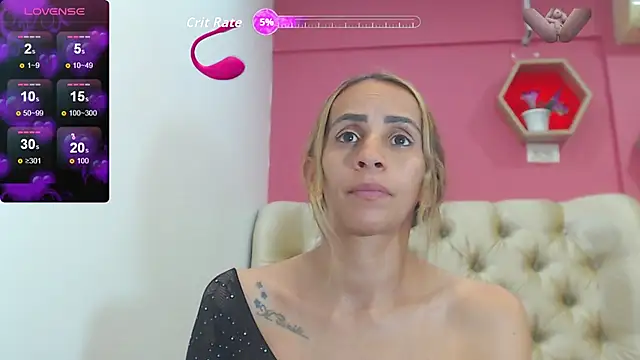 Snapshot of Amber_Moore chatting on 02.11.26 Amber Moore online show from 02.11.26