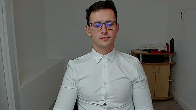 sexxymuscles4u online show from 01.20.25