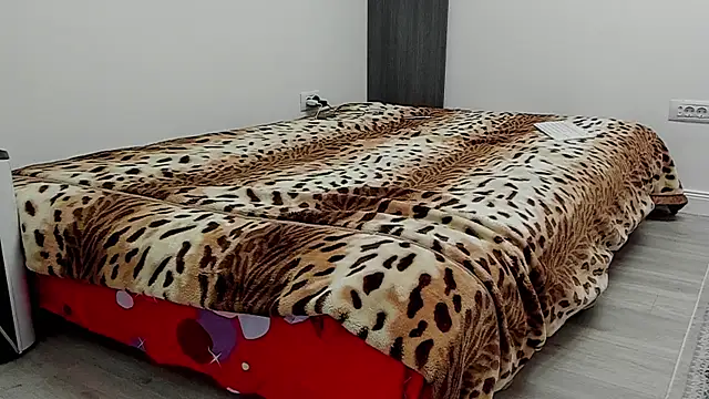 sexxymuscles4u online show from 02.23.25