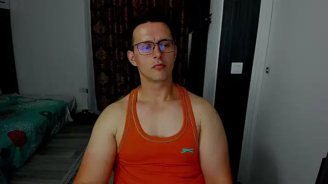 sexxymuscles4u online show from 09.09.25