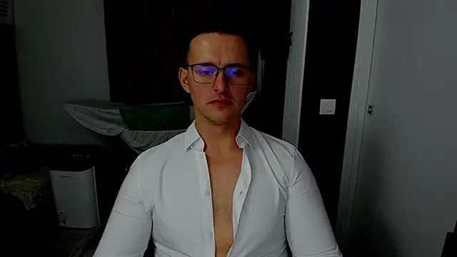 sexxymuscles4u online show from 11.05.25