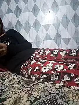 Cutie body11 online show from 12.11.24