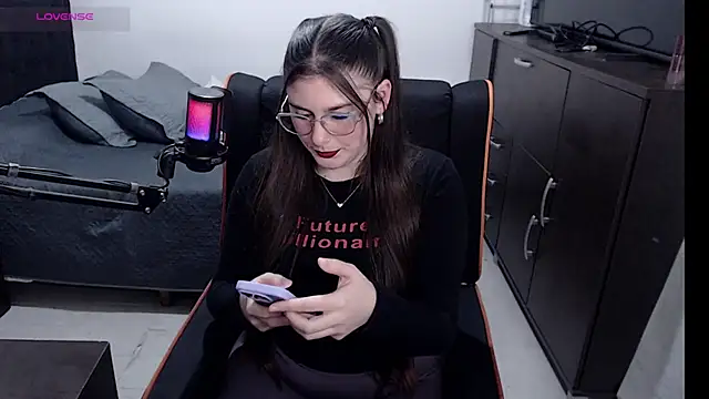 Snapshot of xxbbtaa chatting on 06.18.26 xxbbtaa online show from 06.18.26