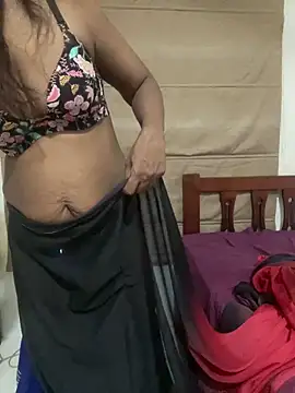 Snapshot of naughtyjaanu chatting on 03.19.25 naughtyjaanu online show from 03.19.25