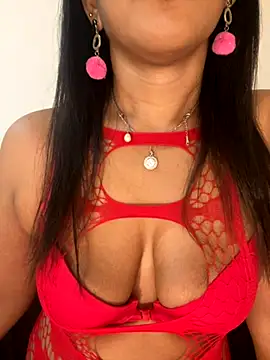 Snapshot of naughtyjaanu chatting on 10.26.25 naughtyjaanu online show from 10.26.25