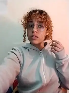 EmmaMelissa0521 online show from 11.16.25