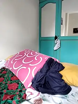 EmmaMelissa0521 online show from 12.14.25