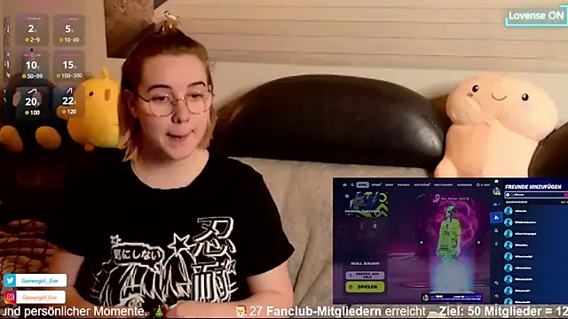 Snapshot of GamerGirl_Eve chatting on 12.28.24 GamerGirl Eve online show from 12.28.24