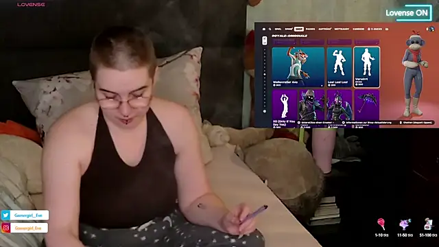 Snapshot of GamerGirl_Eve chatting on 03.08.25 GamerGirl Eve online show from 03.08.25