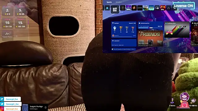 Snapshot of GamerGirl_Eve chatting on 09.30.25 GamerGirl Eve online show from 09.30.25