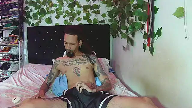 caribbeanlover1 online show from 12.06.24