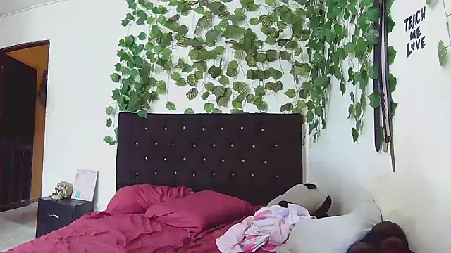 caribbeanlover1 online show from 11.01.25