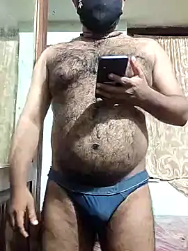 Snapshot of MalluBoyForGirls chatting on 11.23.25 MalluBoyForGirls online show from 11.23.25