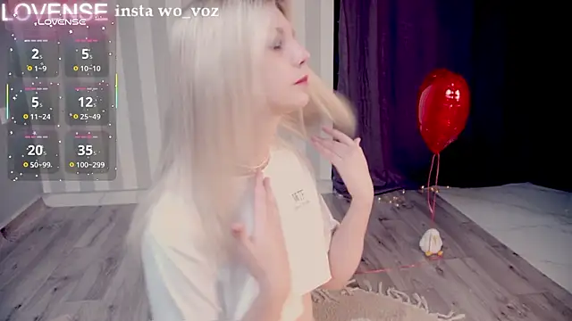 Snapshot of Careful_i_bite chatting on 02.15.26 Careful i bite online show from 02.15.26