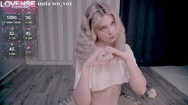 Snapshot of Careful_i_bite chatting on 02.21.26 Careful i bite online show from 02.21.26