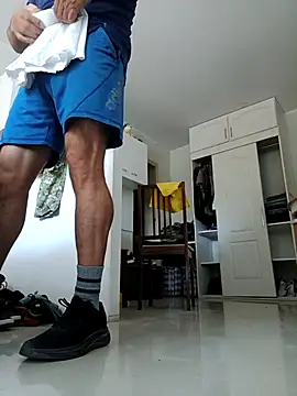 chicoguapo8 online show from 04.25.26